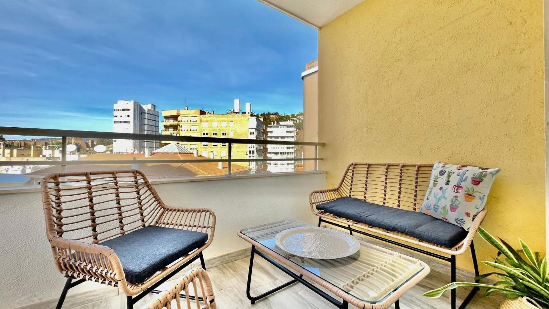 Apartamento La Marea - Malagadevacaciones